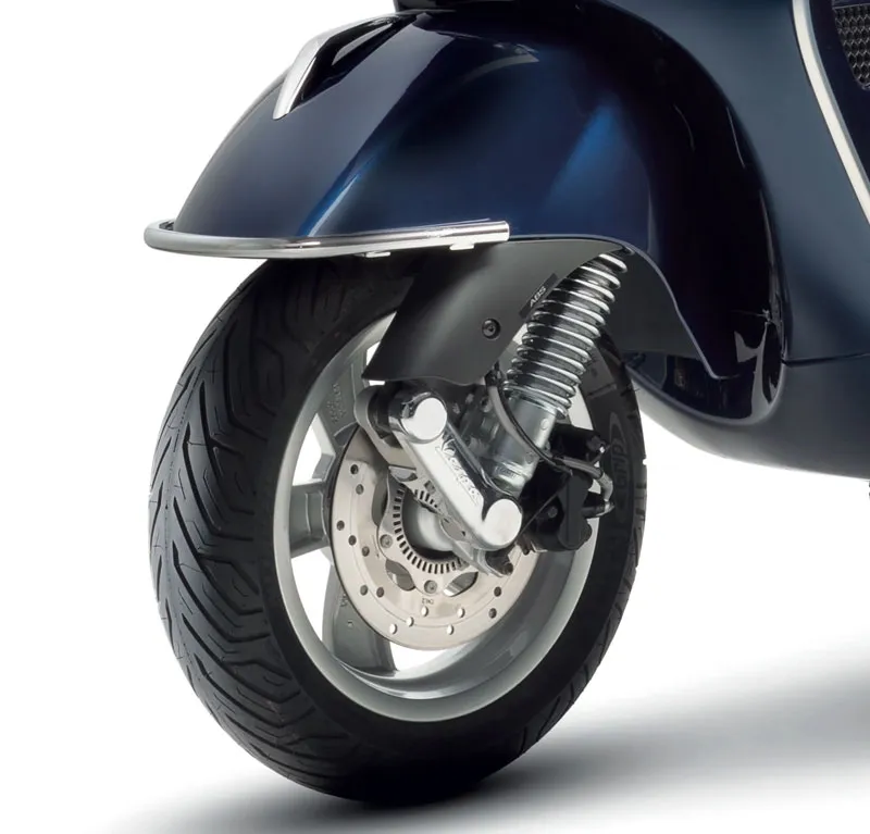 Bảo vệ chắn bùn GTS CHROME